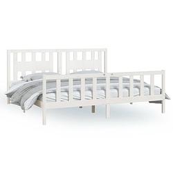 Foto van The living store klassiek wit houten bedframe - 205.5 x 185.5 x 69.5 cm - massief grenenhout