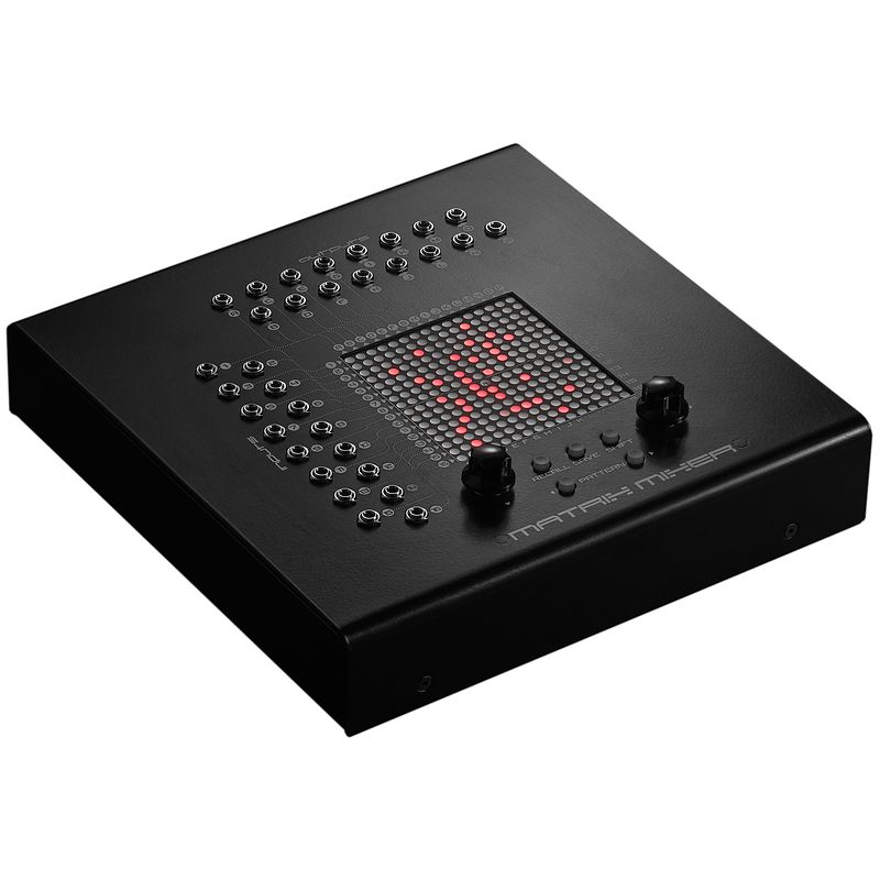 Foto van Erica synths desktop matrix mixer signaal-router voor eurorack