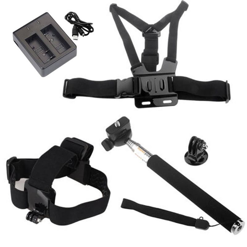 Foto van Accessoireset voor o.a. gopro & eken - borstband - hoofdband - selfie stick - oplader