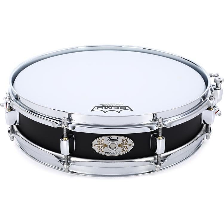 Foto van Pearl m1330.103 maple piccolo piano black snare drum 13x3 inch