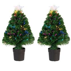Foto van 2x stuks fiber optic kerstbomen/kunst kerstbomenmet verlichting en ster piek 90 cm - kunstkerstboom