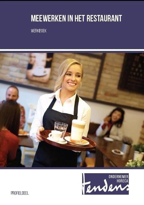 Foto van Meewerken in het restaurant - paperback (9789037244915)