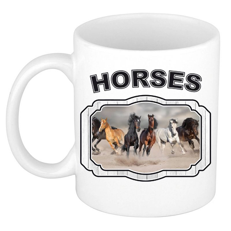 Foto van Dieren paard beker - horses/ paarden mok wit 300 ml - feest mokken