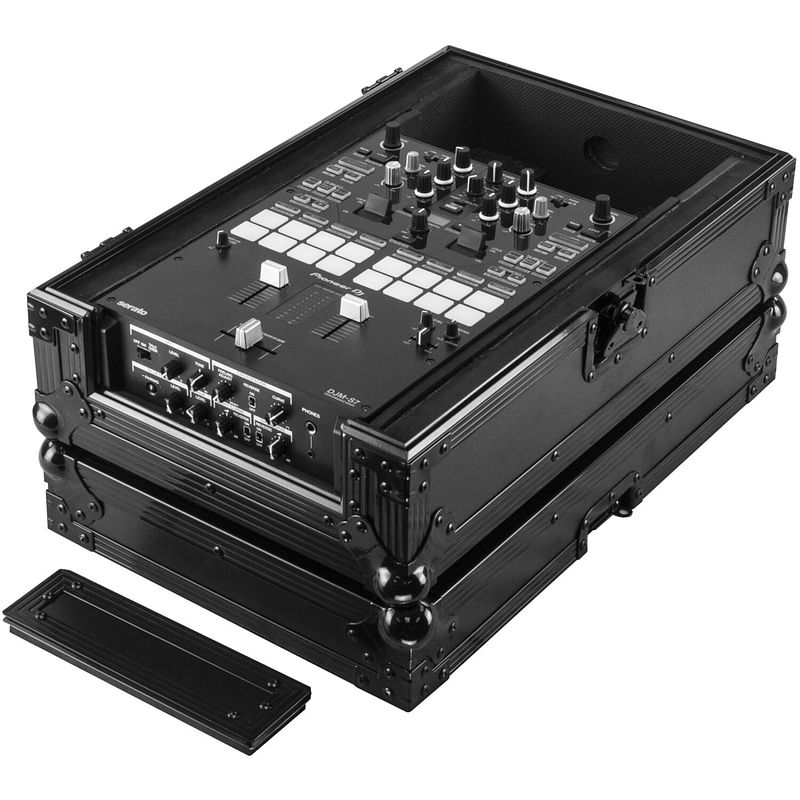 Foto van Odyssey fzs7s11r72bl black label flightcase voor pioneer dj djm-s7/11