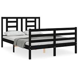 Foto van The living store massief grenenhouten bedframe - 205.5 x 125.5 x 100 cm - zwart