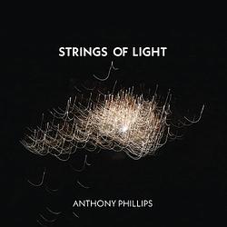 Foto van Strings of light - cd (5013929477636)