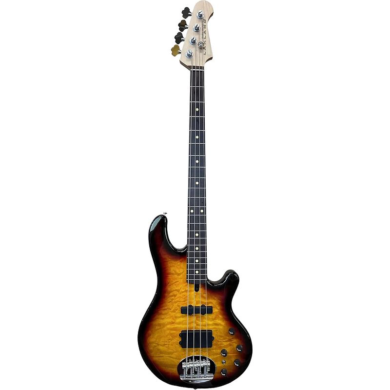 Foto van Lakland skyline 44-02 deluxe quilted maple top 3-tone sunburst gloss elektrische basgitaar