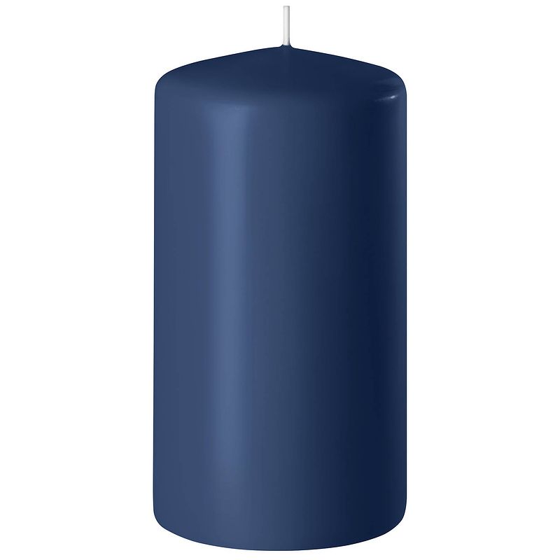 Foto van 1x donkerblauwe cilinderkaars/stompkaars 6 x 15 cm 58 branduren - stompkaarsen