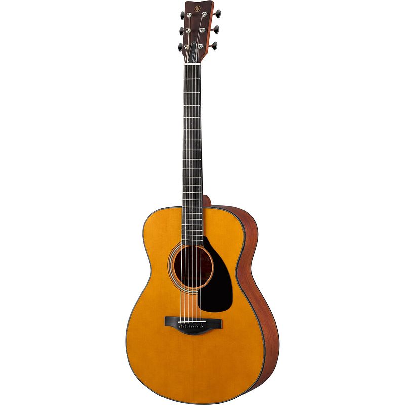 Foto van Yamaha red label series fs3 akoestische western gitaar met tas