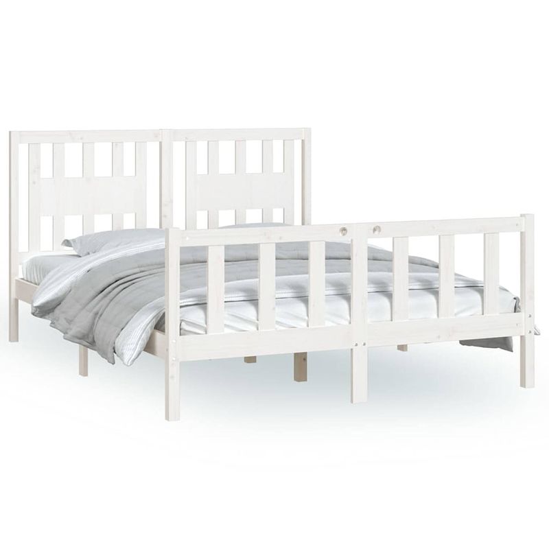 Foto van The living store massief grenenhouten bedframe - 205.5 x 145.5 x 69.5 cm - wit