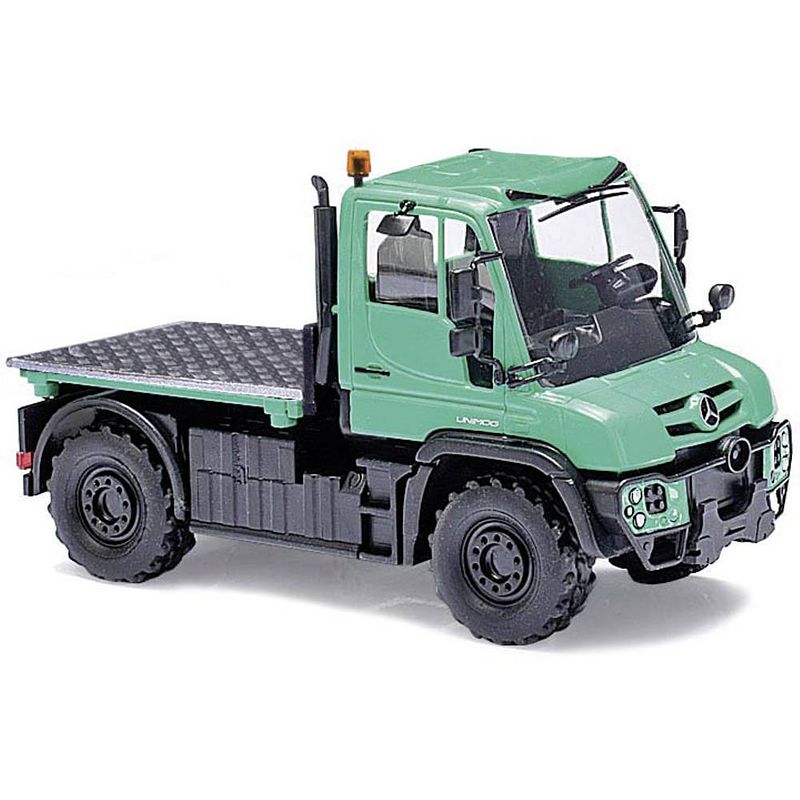 Foto van Busch 50930 h0 vrachtwagen mercedes benz unimog u 430 met platte laadbak