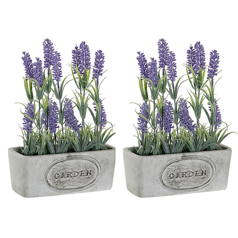Foto van Items lavendel bloemen kunstplant in bloempot - 2x - paarse bloemen - 19 x 9 x 28 cm - bloemstuk - kunstplanten