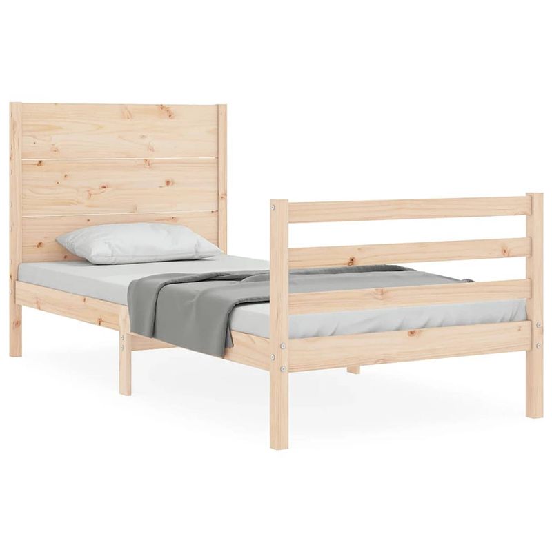 Foto van The living store bedframe - massief grenenhout - multiplex lattenbodem - 205.5 x 105.5 x 100 cm