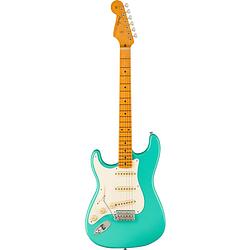 Foto van Fender american vintage ii 1957 stratocaster lh mn sea foam green linkshandige elektrische gitaar met koffer
