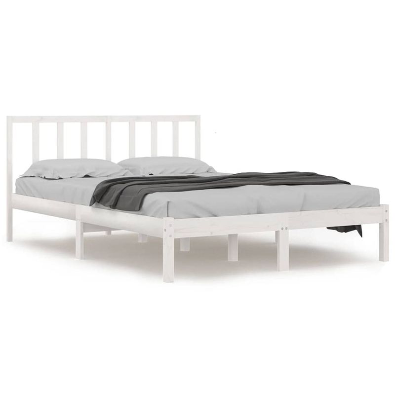 Foto van The living store bedframe - grenenhout - king size (150 x 200 cm) - wit