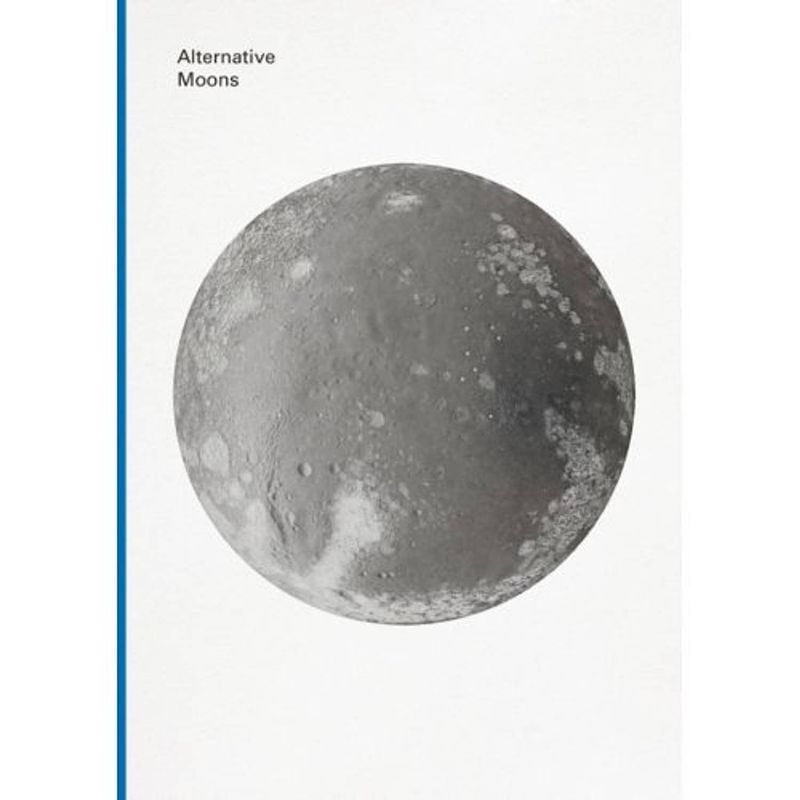 Foto van Alternative moons