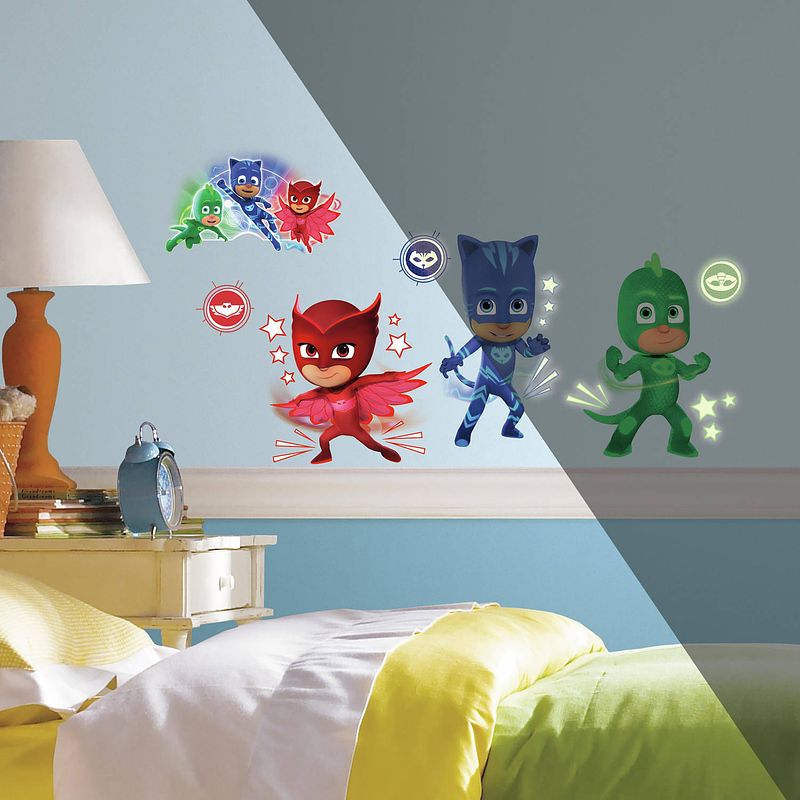 Foto van Muursticker pj masks roommates glow in the dark