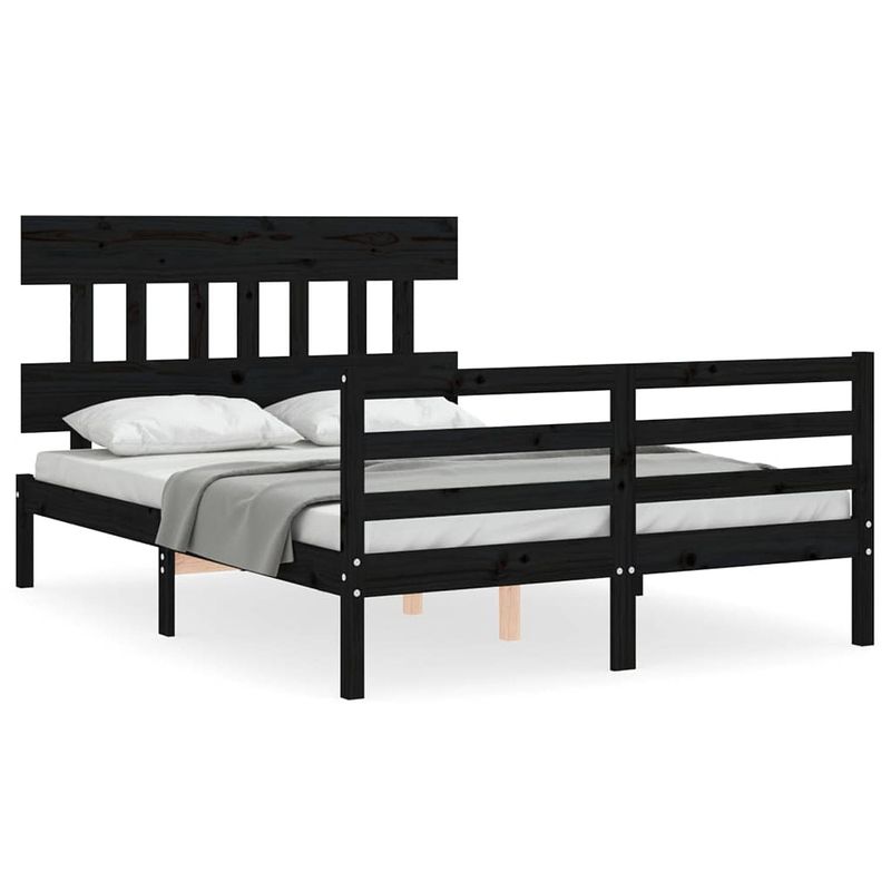 Foto van The living store bed massief grenenhout - zwart - 195.5 x 145.5 x 81 cm - multiplex lattenbodem - functioneel hoofd- en