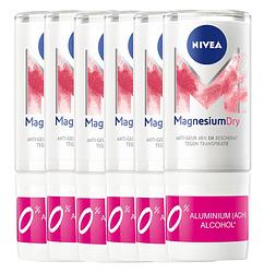 Foto van Nivea magnesium dry care roll-on voordeelverpakking