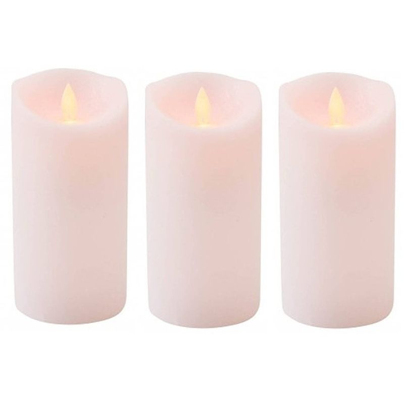 Foto van 3x roze led kaars / stompkaars 15 cm - luxe kaarsen op batterijen met bewegende vlam