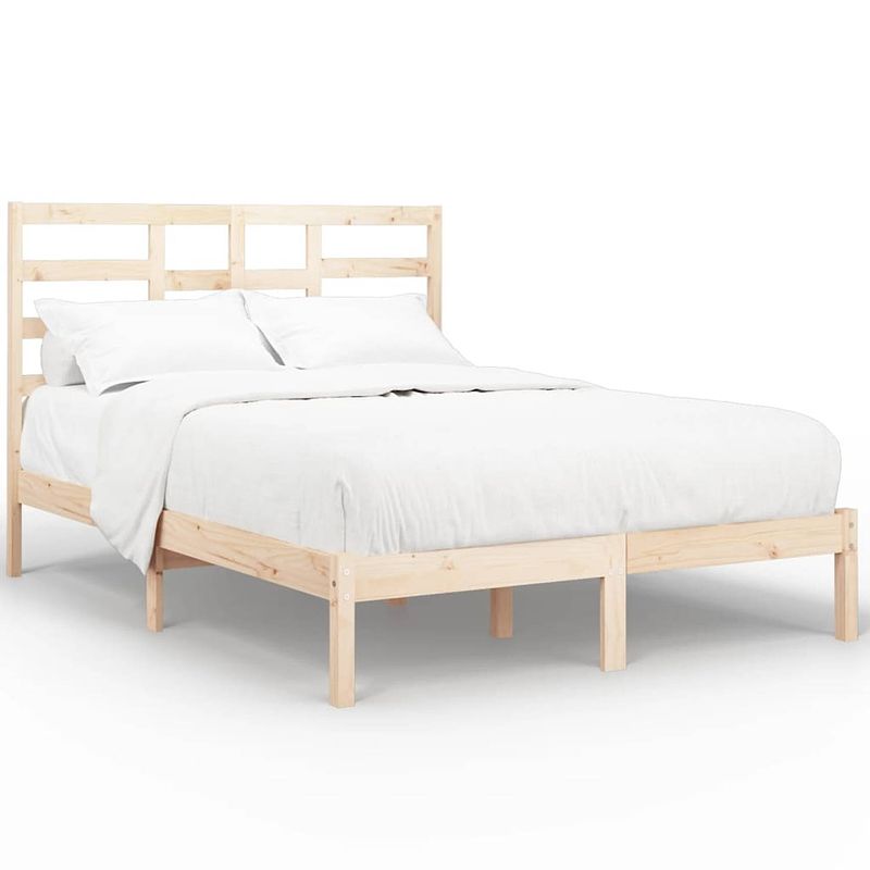 Foto van The living store houten bedframe - 195.5 x 141 x 104 cm - massief grenenhout - inclusief hoofdeind