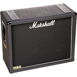 Foto van Marshall 1936 150 watt 2x12 inch gitaar speaker cabinet