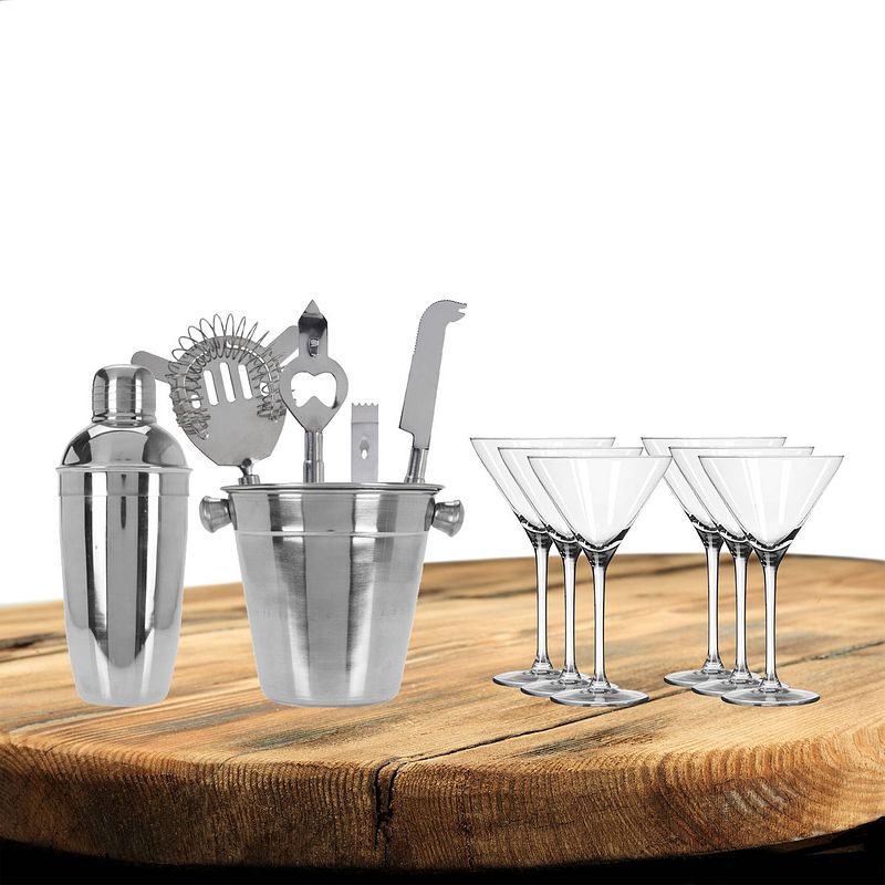 Foto van Excellent houseware cocktails maken set 6-delig met 6x martini glazen - cocktailshakers