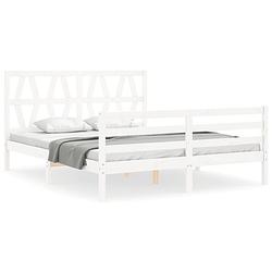 Foto van The living store bed grenenhouten - wit - 205.5 x 165.5 x 100 cm - multiplex lattenbodem