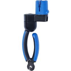 Foto van Musicnomad mn223 grip one all-in-one string winder, cutter en puller