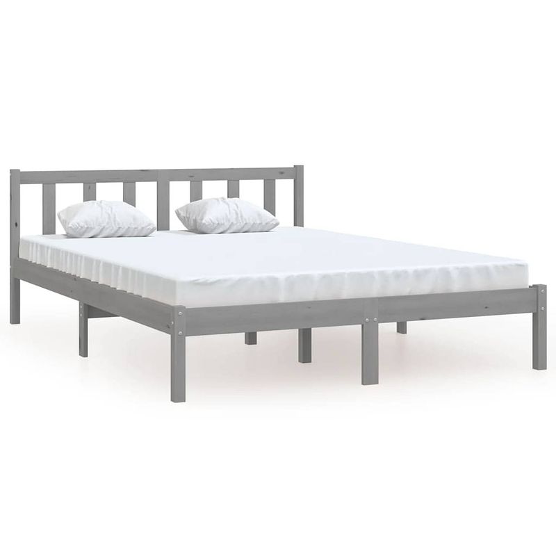 Foto van The living store bedframe - grenenhout - grijs - 205.5x165.5x69.5 cm - geschikt voor 160x200 cm matras