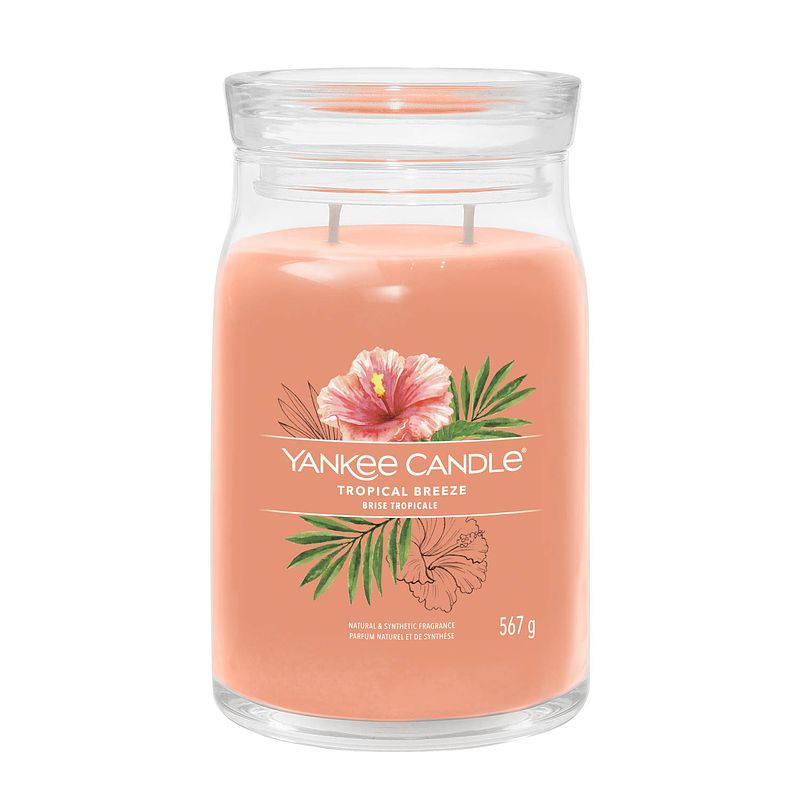 Foto van Yankee candle geurkaars large - met 2 lonten - tropical breeze - 16 cm / ø 9 cm