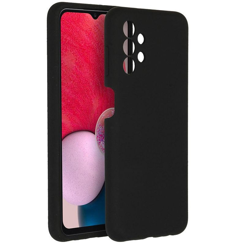 Foto van Accezz liquid silicone voor samsung galaxy a13 (4g) telefoonhoesje zwart