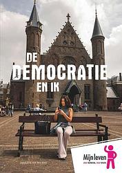 Foto van De democratie en ik - charlotte van den berg - paperback (9789086963263)