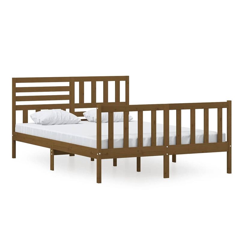 Foto van The living store bedframe massief grenenhout - honingbruin - 205.5 x 146 x 100 cm - geschikt voor matras 140 x 200 cm