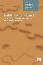 Foto van Insiders of outsiders? - georg frerks - paperback (9789046609651)