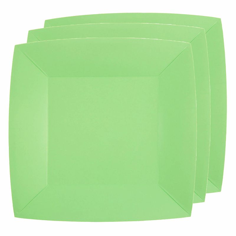 Foto van 30x stuks feest ontbijt/gebak bordjes papier/karton vierkant - mint groen - 18cm - feestbordjes