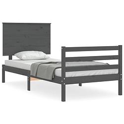 Foto van The living store bed vuren grenenhout - eenpersoons - 205.5 x 95.5 x 82.5 cm - grijs