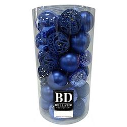 Foto van 37x stuks kunststof kerstballen kobalt blauw 6 cm inclusief kerstbalhaakjes - kerstbal