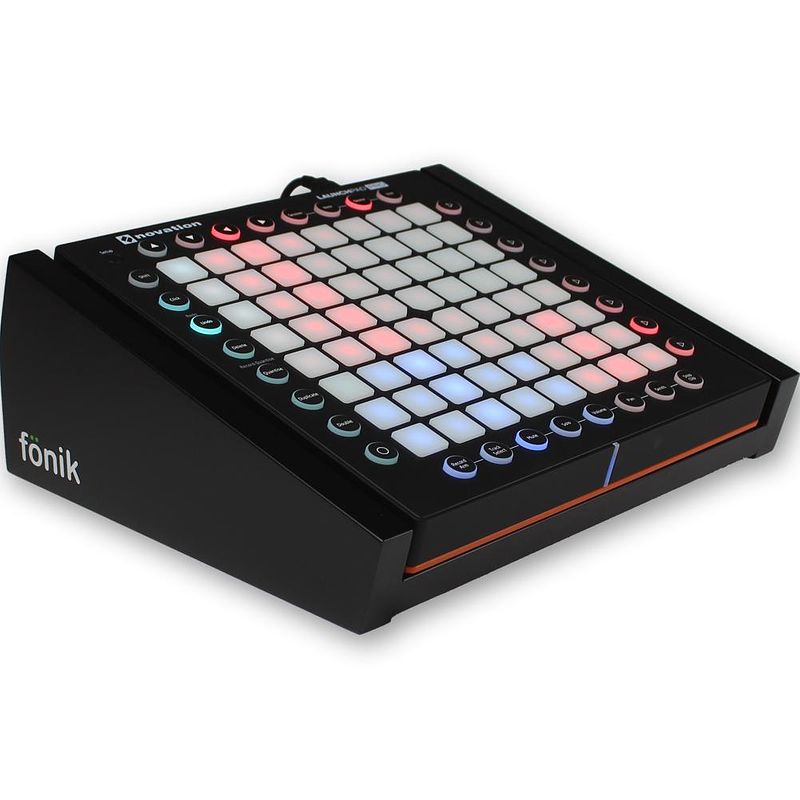 Foto van Fonik audio innovations zwart voor novation launchpad pro