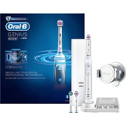 Foto van Oral-b genius 8200w