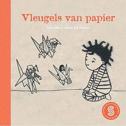 Foto van Vleugels van papier; ridder van karton -