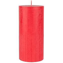 Foto van Rode cilinder kaarsen /stompkaarsen 15 x 7 cm 50 branduren sfeerkaarsen - stompkaarsen