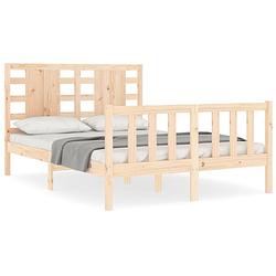 Foto van The living store bedframe grenenhouten - 195.5 x 125.5 x 100 cm - multiplex lattenbodem - functioneel hoofd- en