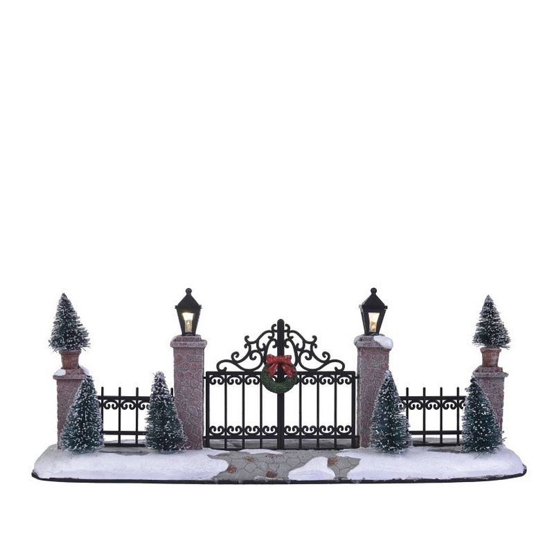 Foto van Luville lighted gate en fence bo