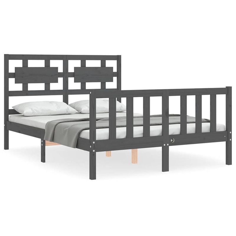 Foto van The living store bedframe grenenhout - grijs - 205.5 x 125.5 x 100 cm - multiplex lattenbodem