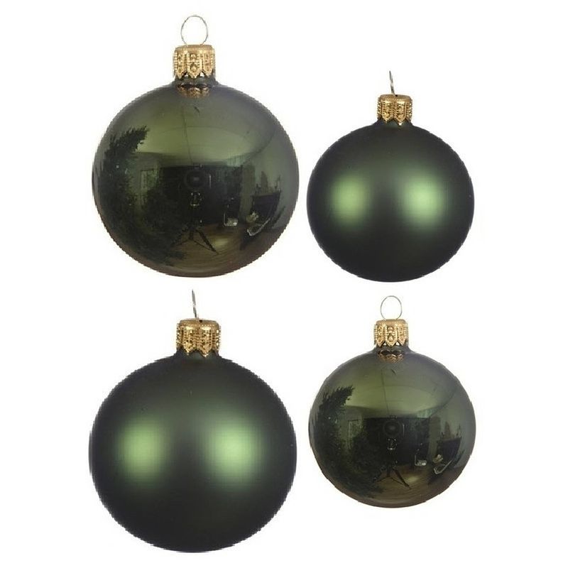 Foto van Glazen kerstballen pakket donkergroen glans/mat 38x stuks 4 en 6 cm - kerstbal