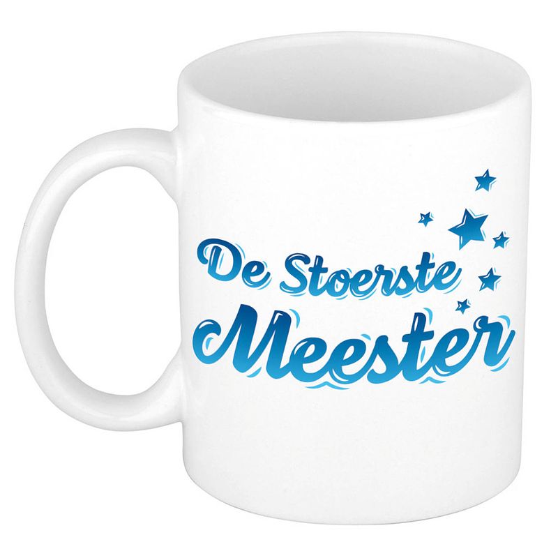 Foto van De stoerste meester kado mok / beker wit met blauwe sterren - verjaardagscadeau - feest mokken