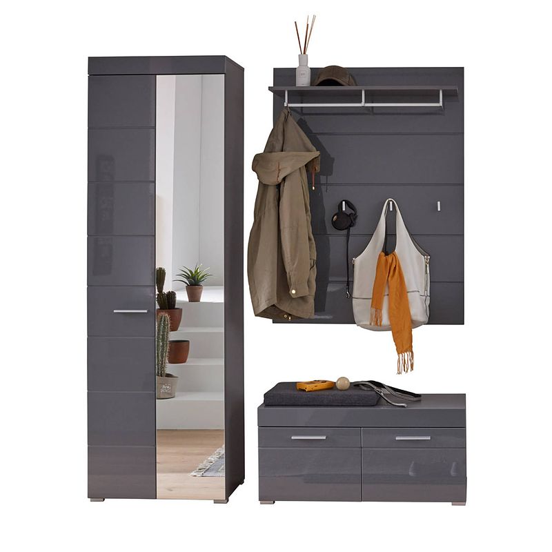 Foto van Amandamandogd garderobe opstelling 163 x 195 cm grijs, grijs hoogglans.