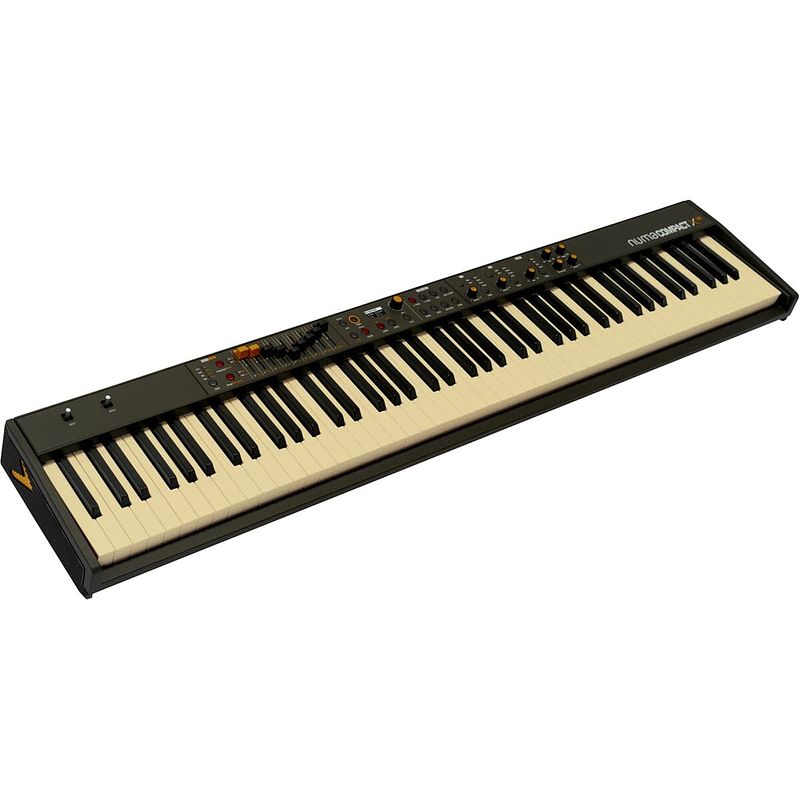 Foto van Studiologic numa compact x se stage piano