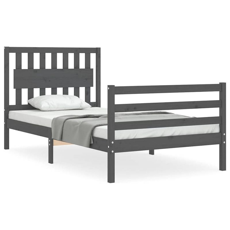 Foto van The living store bedframe massief grenenhout - grijs 205.5 x 105.5 x 100 cm - multiplex lattenbodem